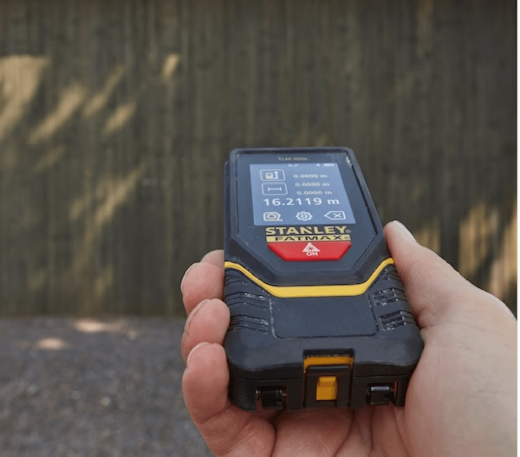 Máy đo khoảng cách tia laser 100m TLM330 Stanley STHT1-77140