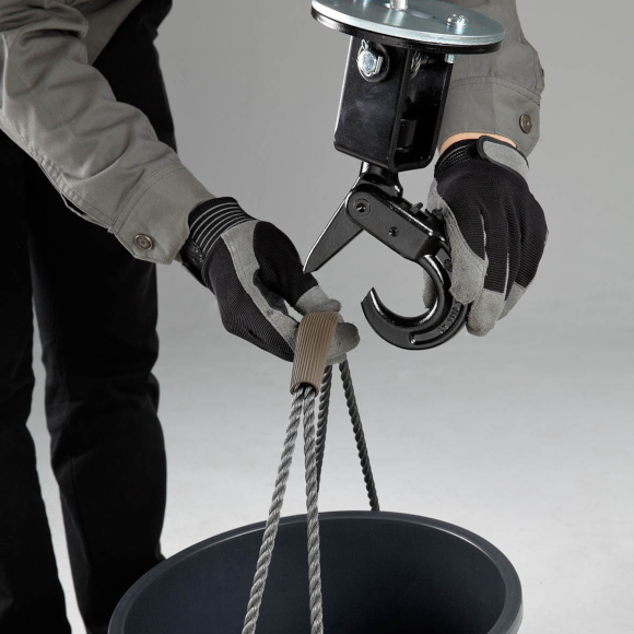 Tời Điện Kyocera AWI125B (4mm x 31m)