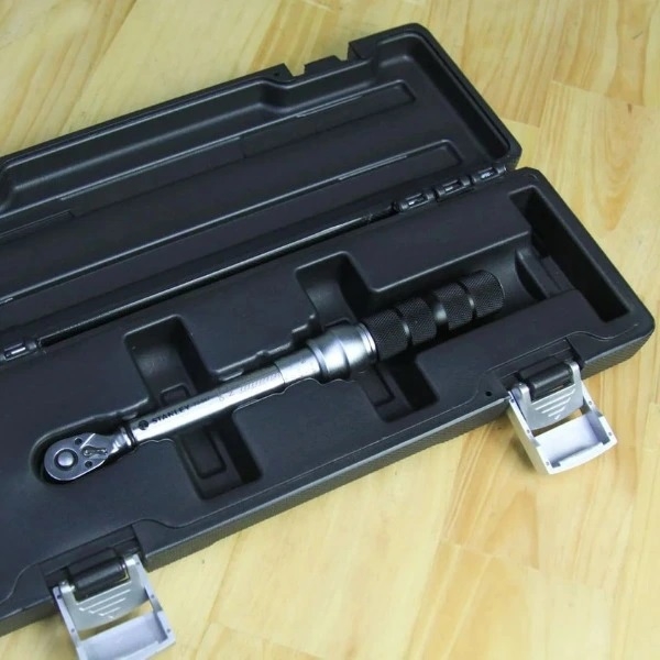 Cờ lê chỉnh lực 1/4