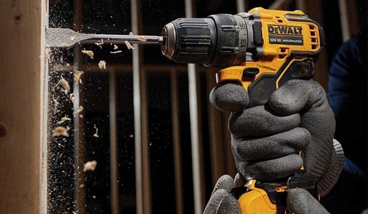 Máy khoan pin 12V/BL Dewalt DCD701N-KR