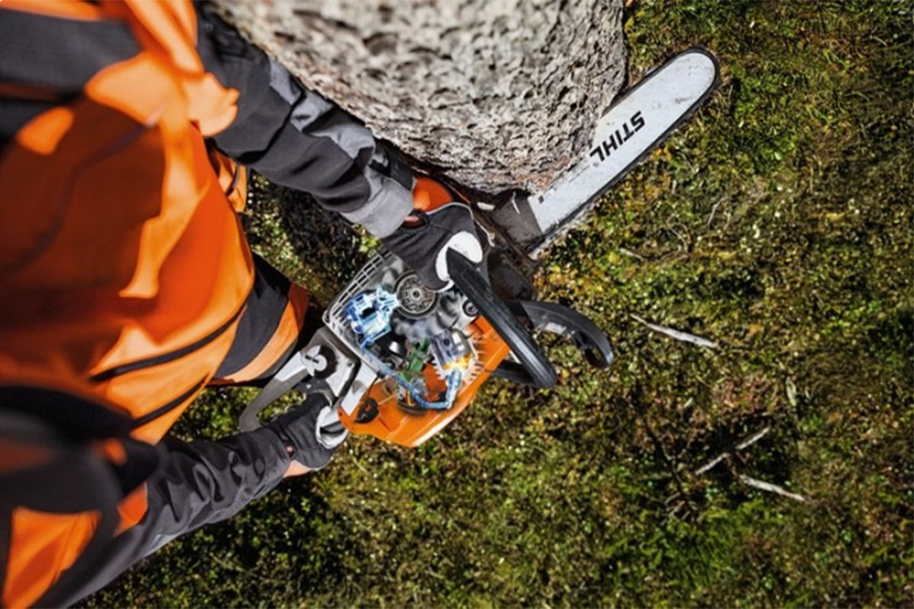 Máy cưa xích STIHL MS720 dùng xăng