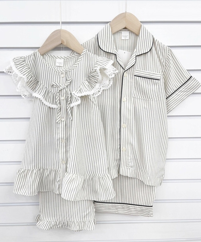 Bộ đồ trẻ em 083113