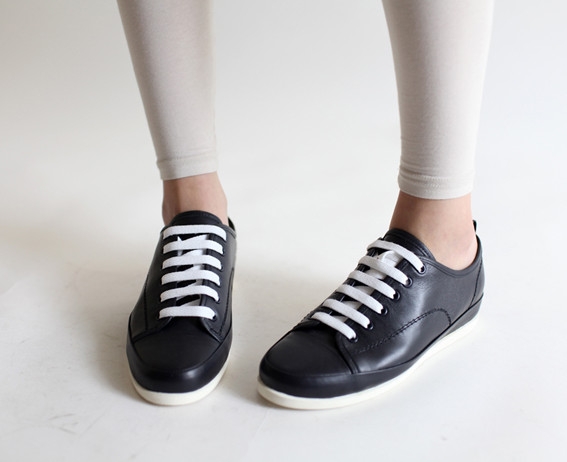 Sneaker nữ cao cấp 082445