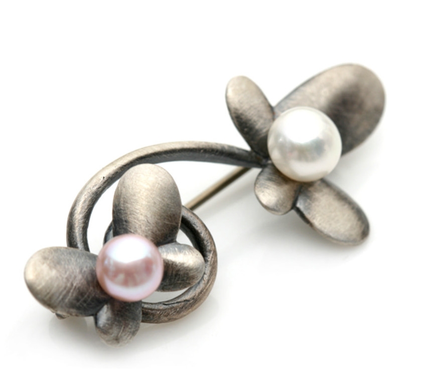 Trâm cài áo đính đá quý 122950