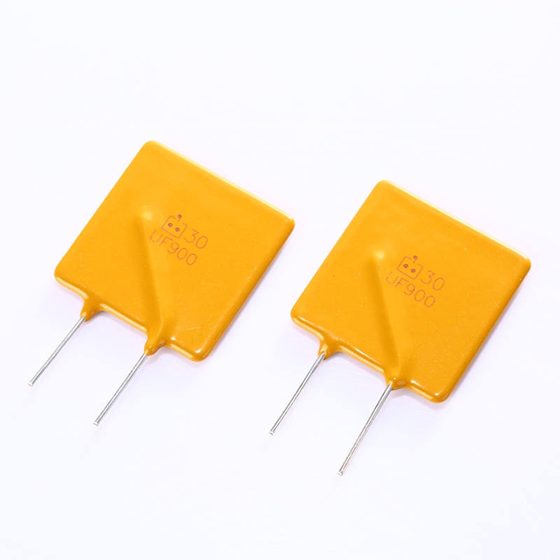 FUSE UF900 DIP  PPTC