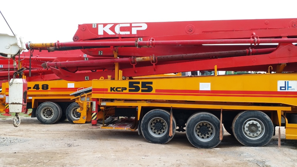 XE BƠM CẦN MODEL KCP55ZX5170 - 2014