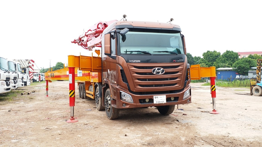 XE BƠM CẦN 63M