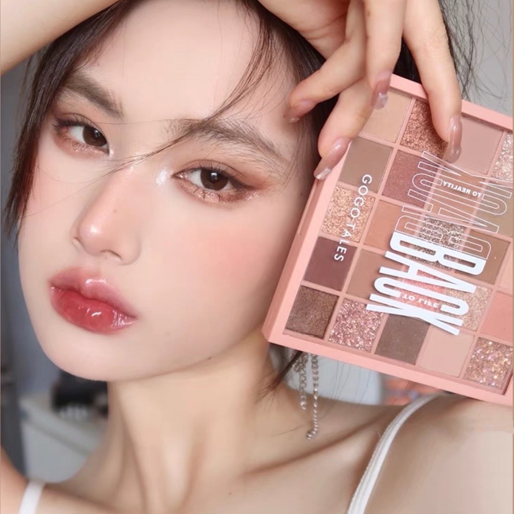 Bảng Phấn Mắt 25 Ô Cho Makeup Cá Nhân Và Chuyên Nghiệp Gogo Tales Crytal Color Charming Eyes 29.5g