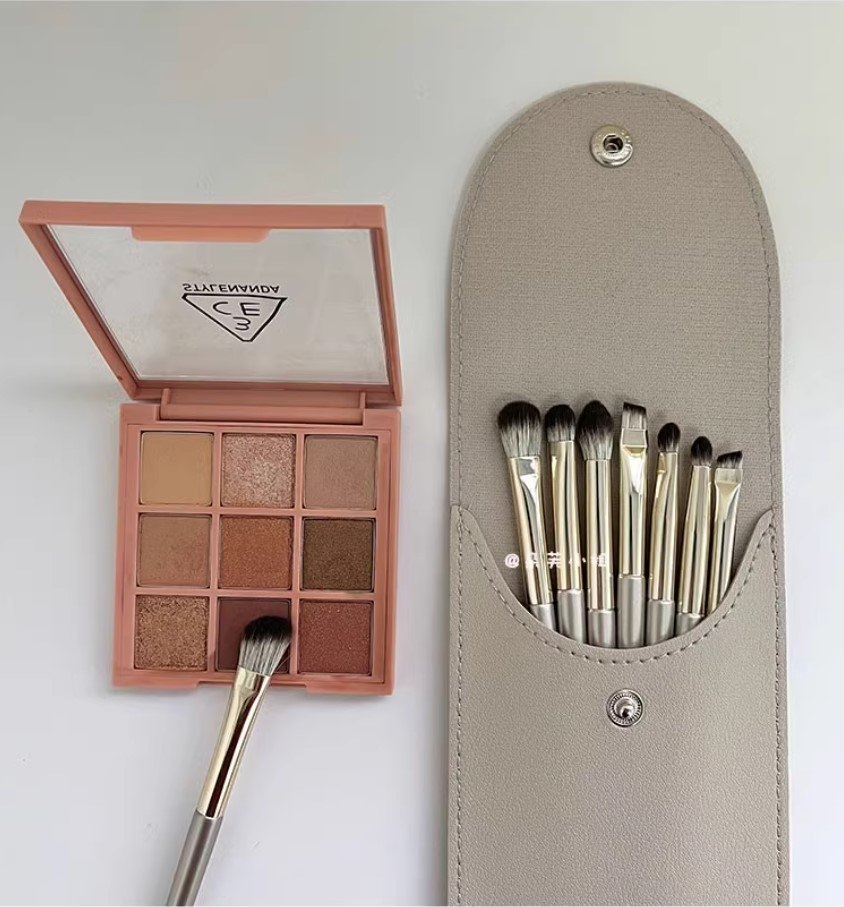 Bộ Cọ 8 Cây Kèm Túi Da Mềm Mịn, Nhỏ Gọn,Tiện Lợi