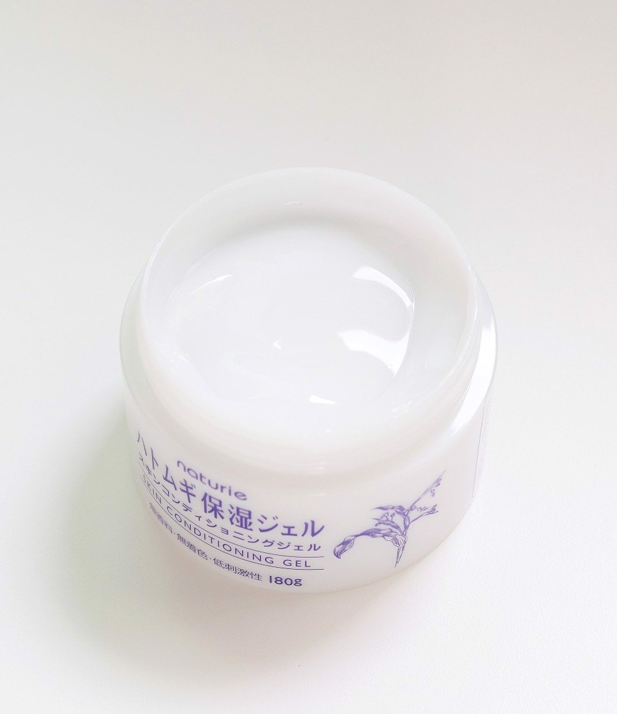 Gel Dưỡng Ẩm Da Chiết Xuất Từ Hạt Cây Ý Dĩ Naturie Hatomugi Skin Conditioning Gel 180g