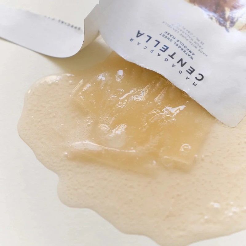 Mặt Nạ Làm Dịu, Phục Hồi, Trị Mụn Chiết Xuất Rau Má Skin1004 Madagascar Centella Watergel Sheet Ampoule Mask 25ml