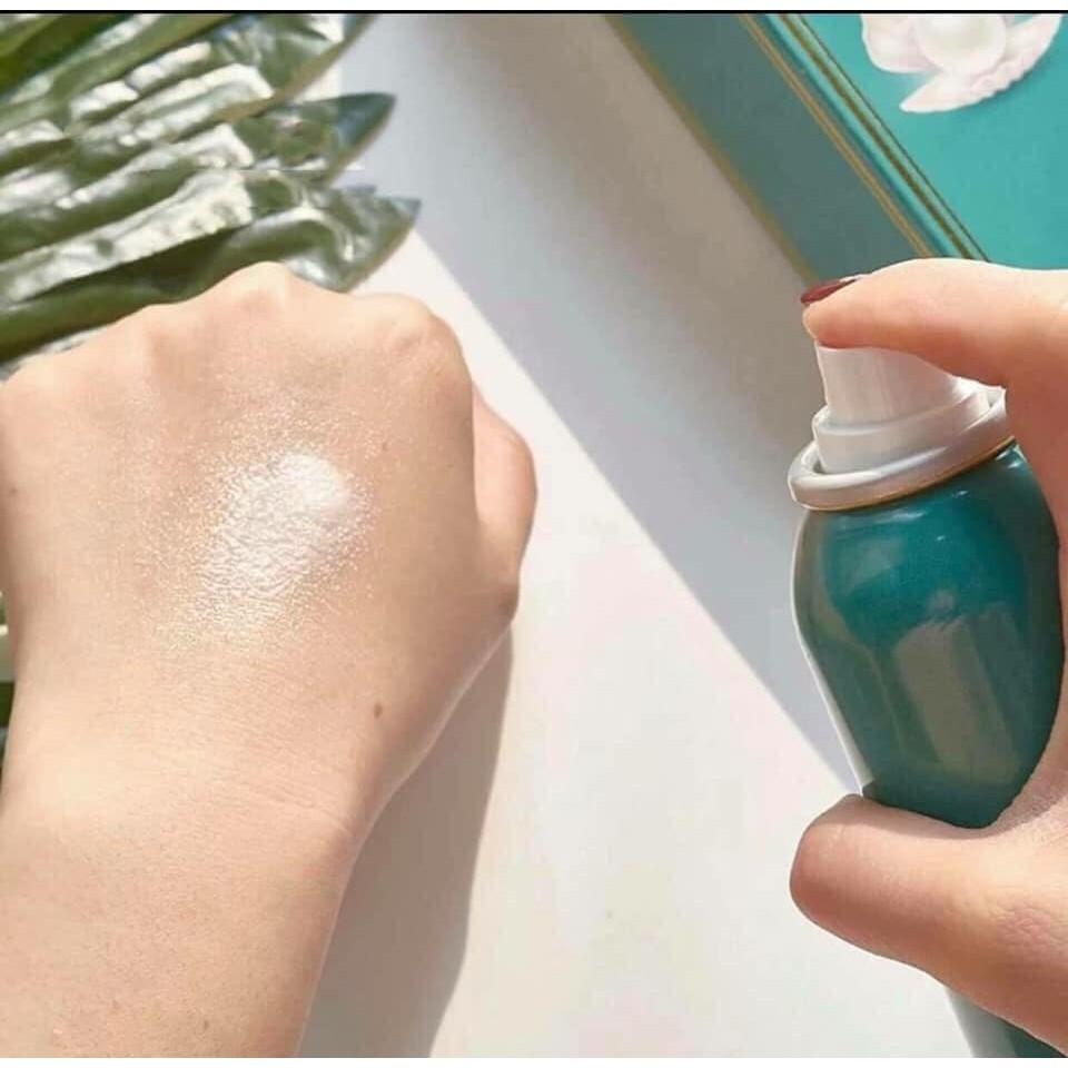 Xịt Chống Nắng Toàn Thân JMsolution Chiết Xuất Ngọc Trai SPF50+ PA++++ Marine Luminous Pearl Sun Spray 180ml
