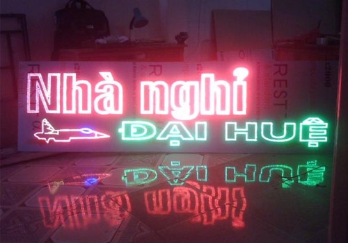 Làm biển quảng cáo Hà Nội - Các loại biển quảng cáo điện tử