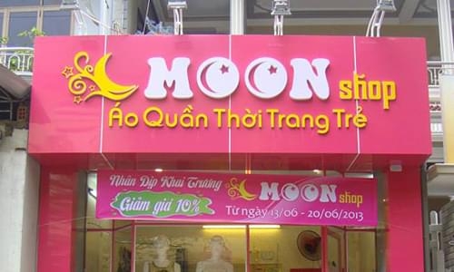 Làm biển quảng cáo cho shop quần áo trẻ em tại Hà Nội