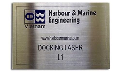 LÀM BIỂN CÔNG TY