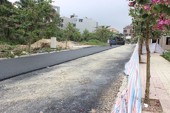 Kế hoạch thảm bê tông nhựa Asphalt các tuyến đường trong KĐT Petro - Thăng Long