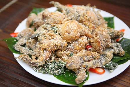 Ếch rang muối