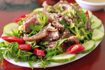 Dê tái chanh