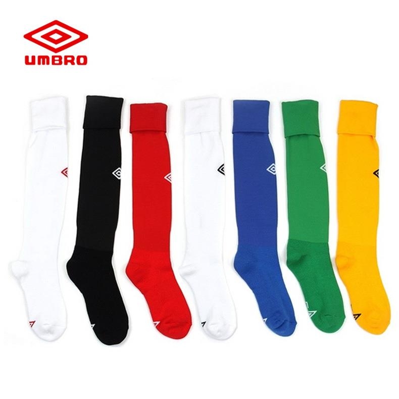 Tất bóng đá Umbro