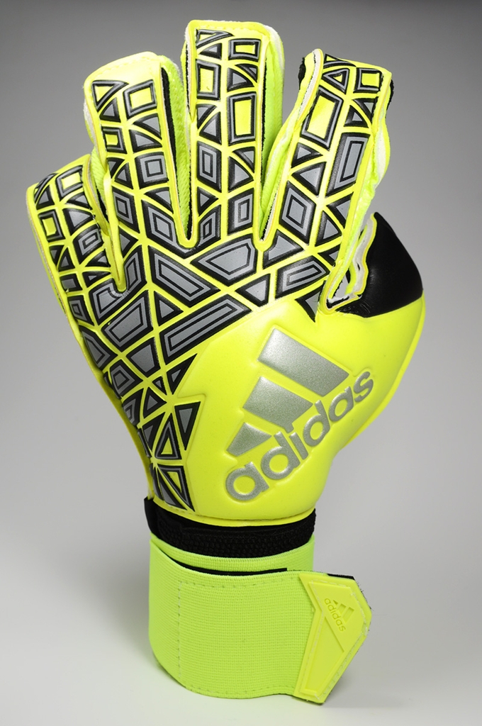 Găng tay thủ môn Adidas ACE chuối