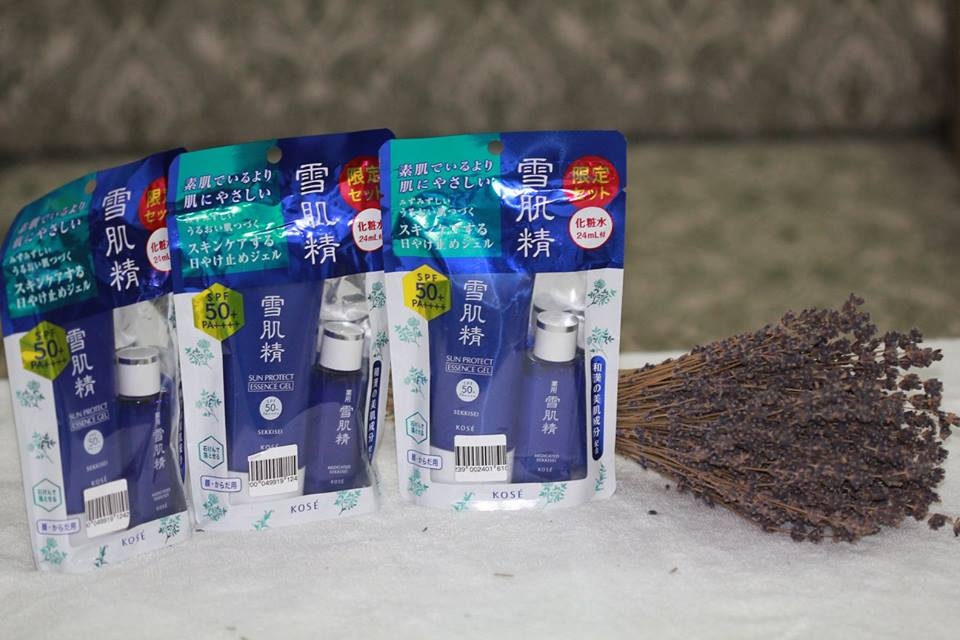 Kem chống nắng Kose Medicated Sekkisei Sun Protector gel