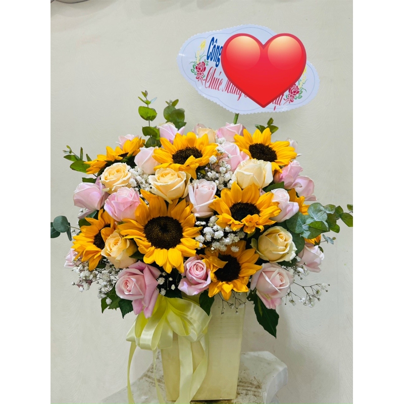Giỏ hoa tươi đẹp LOVE-G25