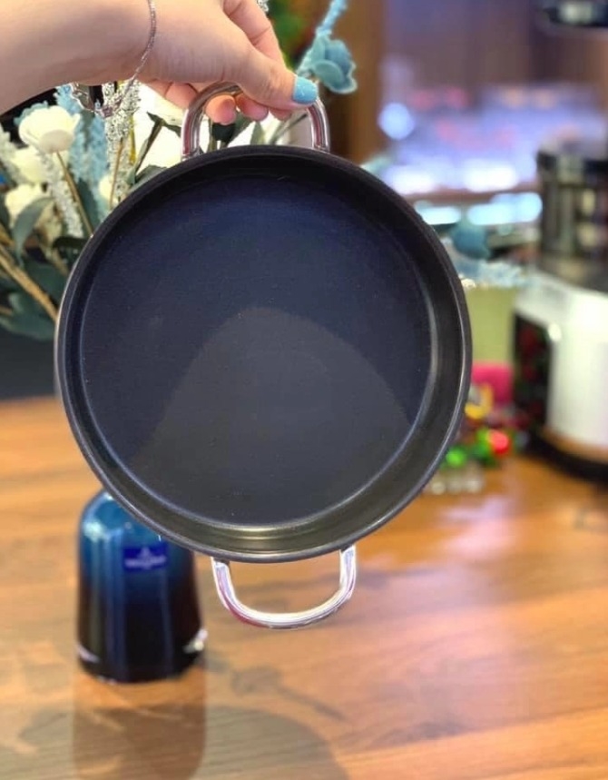 Chảo Mini WMF chống dinh 18cm 2 quai