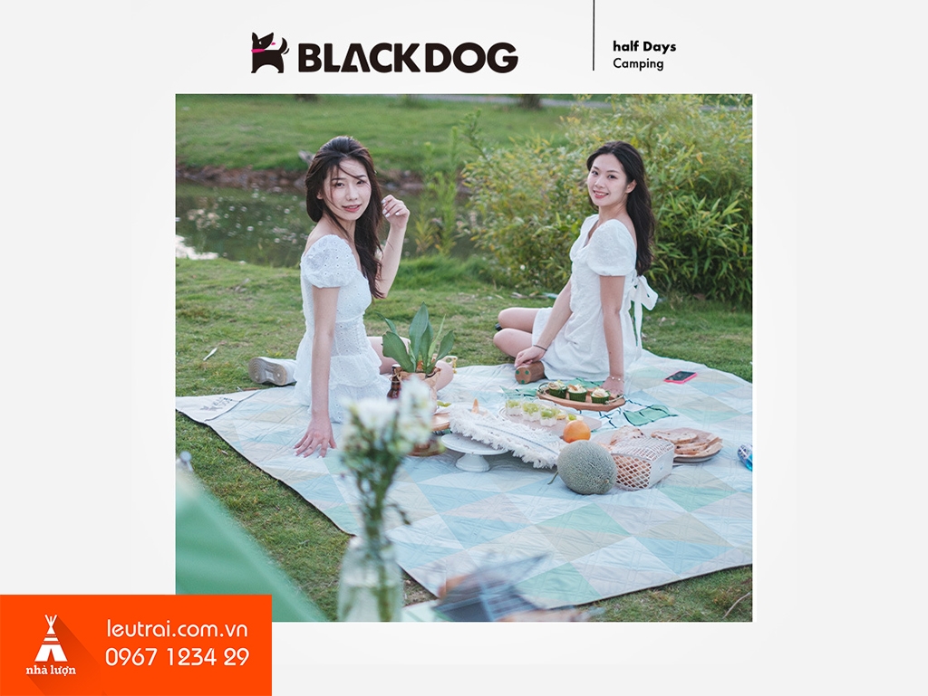 Thảm trải picnic Naturehike Black Dog Size L BD-YCD001