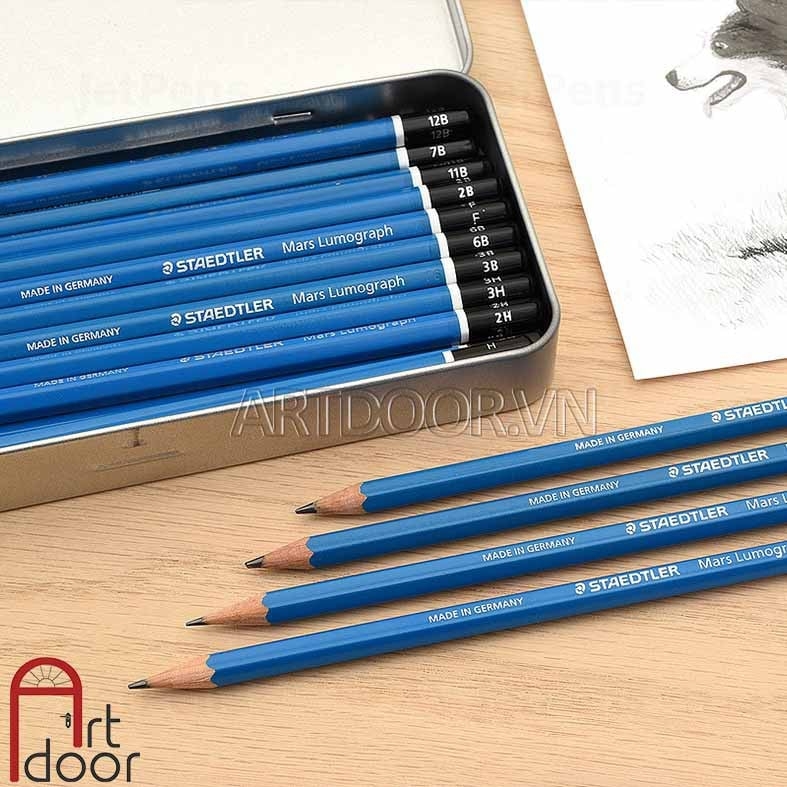 Bút chì phác thảo STAEDTLER Lumograph thân Xanh (cây lẻ)