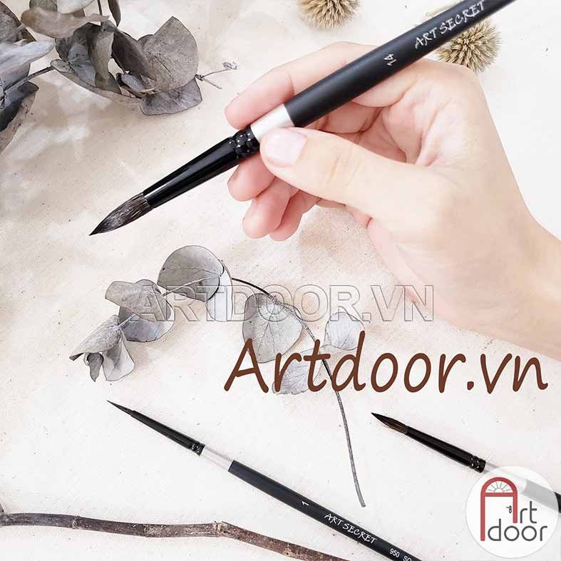 Cọ vẽ đầu Tròn màu nước ART SECRET lông Sóc thân Đen (950SQ)