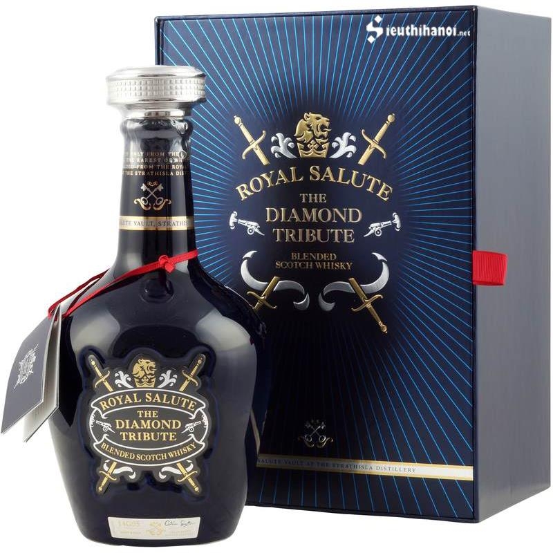 Chivas Royal Salute The Diamond Tribute