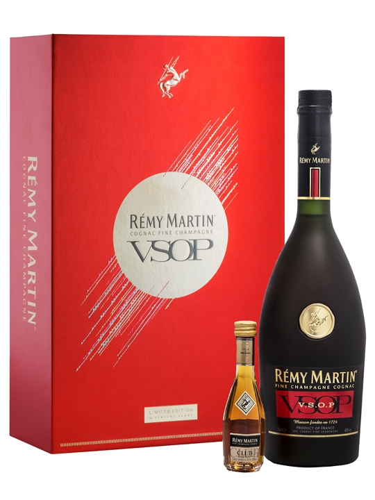 Rượu Remy Martin VSOP 700ml - Hộp quà