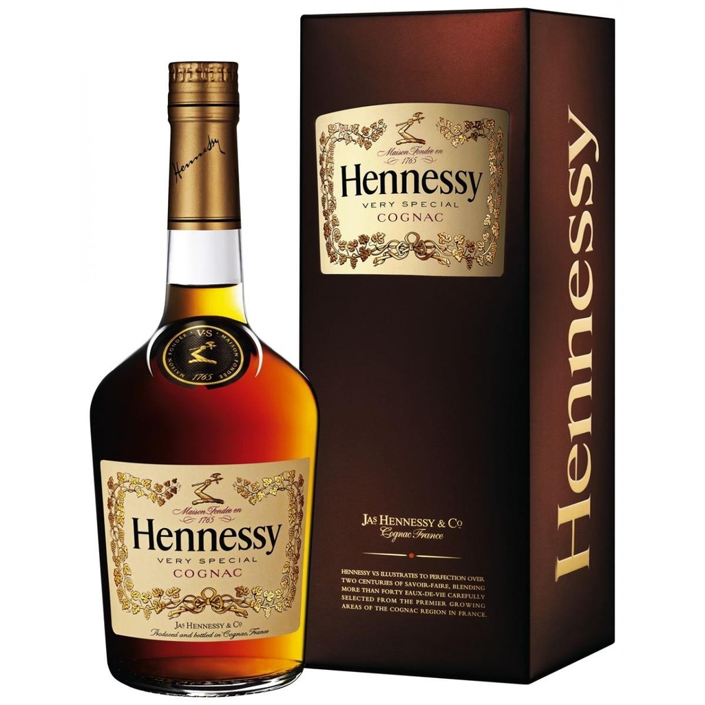 Bán rượu Hennessy V.S