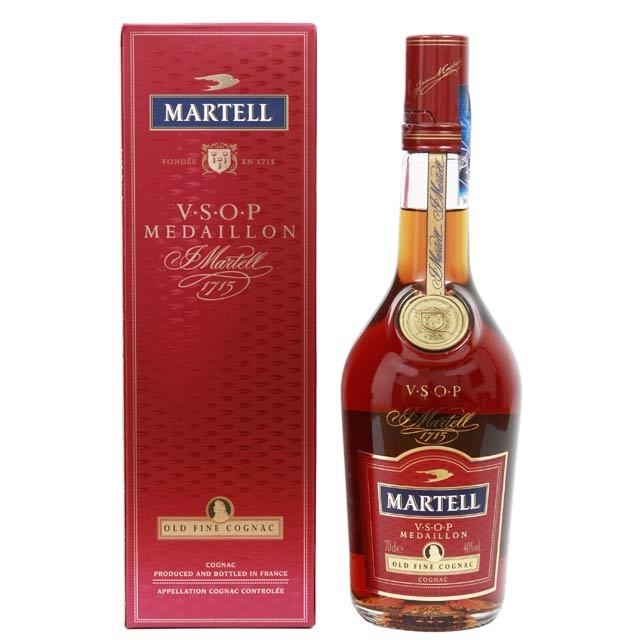 Bán rượu Martell VSOP