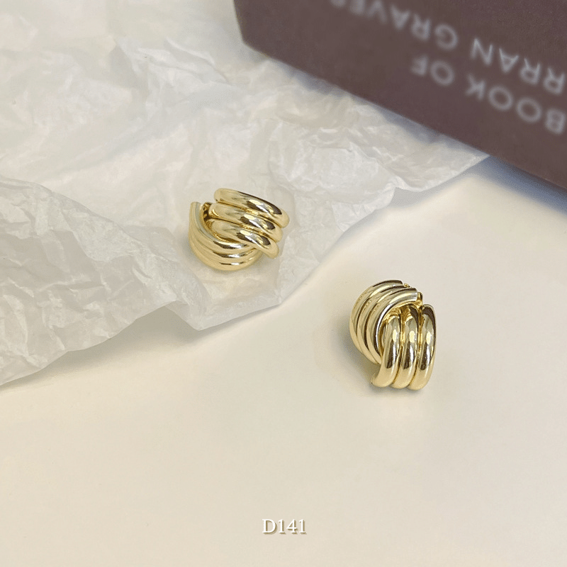 Bông tai nữ dạng xoắn mạ vàng vintage sang trọng thanh lịch phong cách Hàn Quốc D141