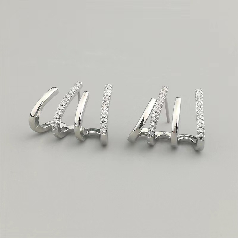 Bông tai nữ ôm vành tai đính đá thời trang cá tính C60