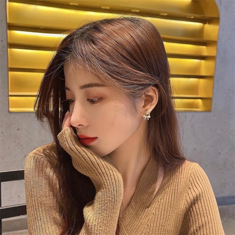 Bông tai nơ đính đá chuôi bạc 925 cao cấp kiểu dáng nhỏ xinh dể thương phong cách Hàn Quốc VV42