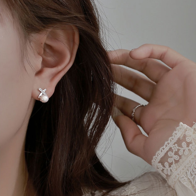 Bông tai nữ ngọc trai nhân tạo nhỏ đính đá basic đơn giản thanh lịch VV63