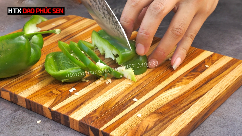 Thớt Gỗ Teak Cao Cấp - Cắt Thái, Trang Trí - 30,5x20,5x1,4cm - CNO01 | HTX DAO PHÚC SEN