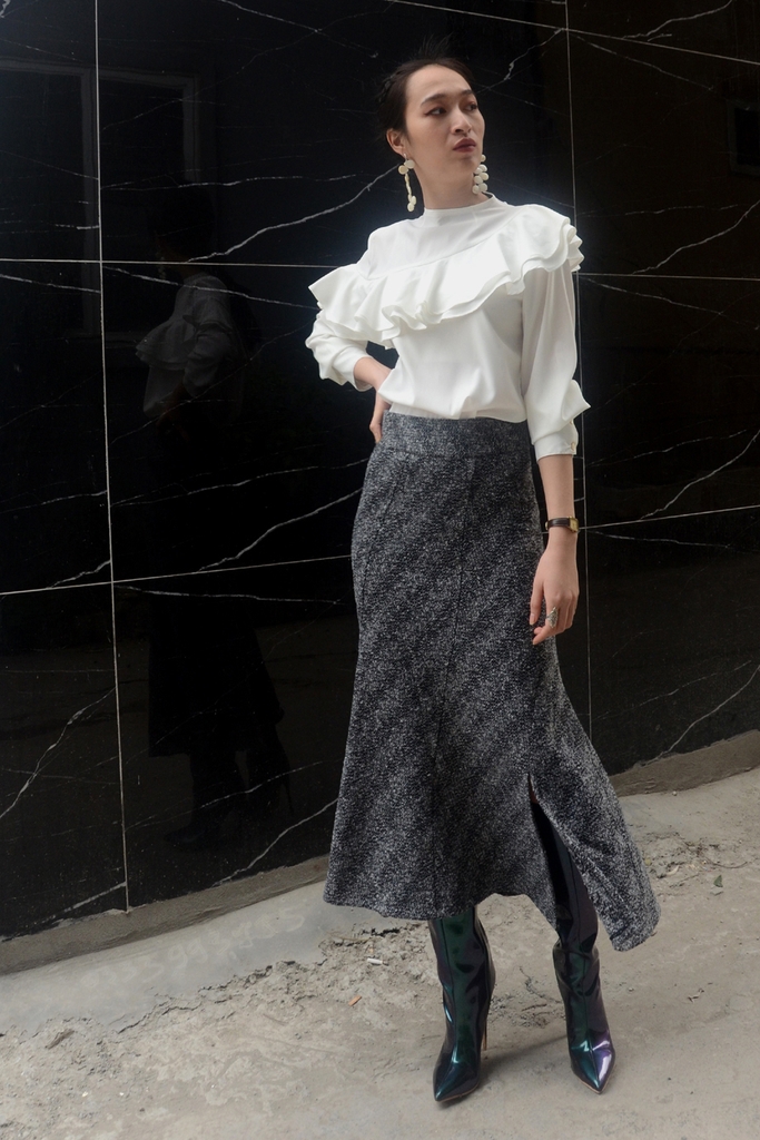 Chân váy Yves Midi Fishtail Skirt/ Grey Stripe 2241