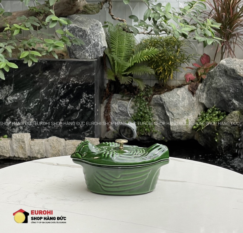 Nồi gang gà Staub Chicken Cocotte 11cm 0.31L màu xanh húng  (11181185)