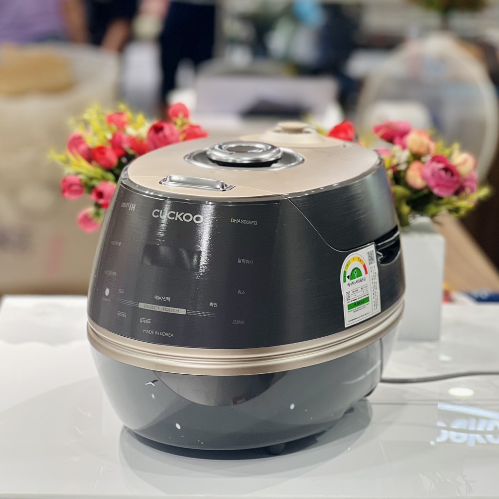 Nồi cơm cao tần Cuckoo DHAS069FB 1.08L (lòng nồi inox)