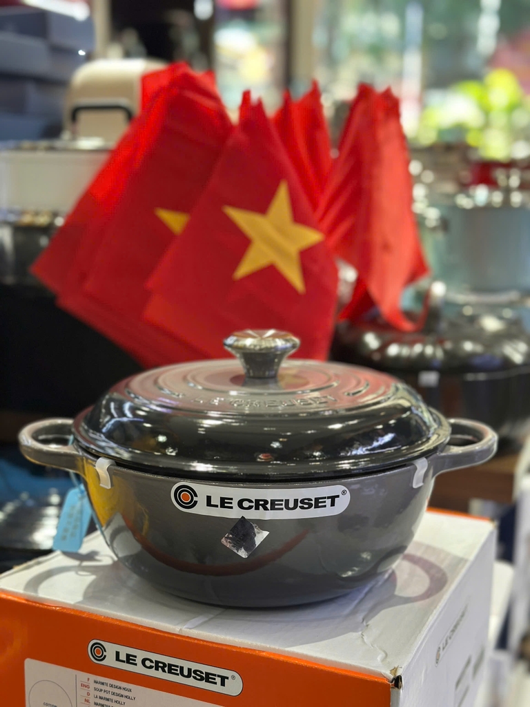 Nồi gang Le Creuset 26cm 4.1L màu xám (21309 26 44 42430)
