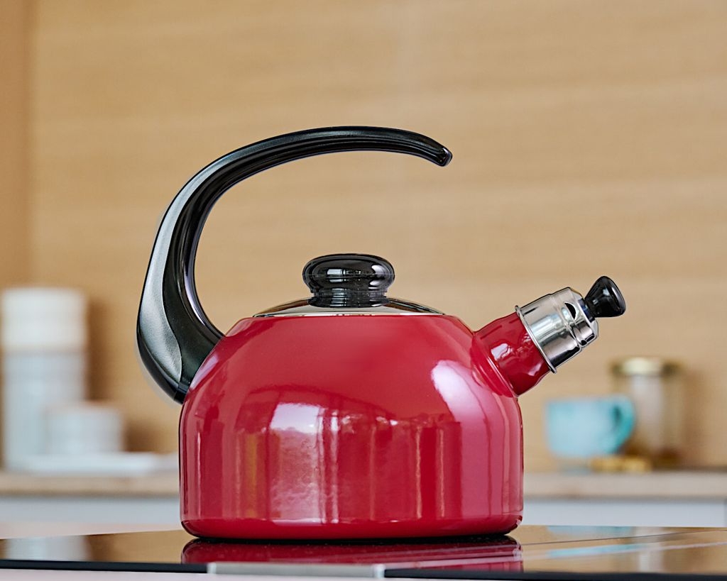 Ấm đun nước Riess Class 0543-020 2L màu đỏ