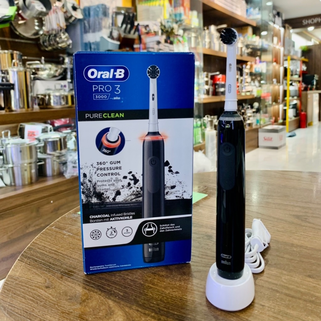Bàn Chải điện Oral-B Pro 3 3000 màu đen