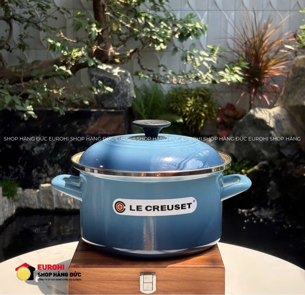 Nồi thép Le Creuset 20cm 3.7L màu xanh