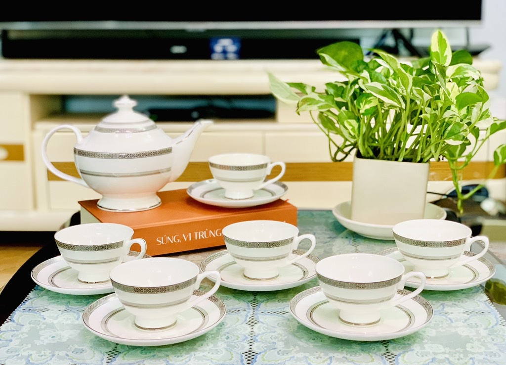 Bộ Trà sứ xương viền Bạch Kim Imperialondon