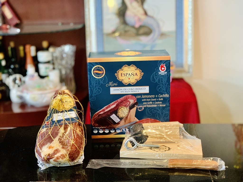 Đùi lợn đen muối España e Hijos thượng hạng loại 1kg