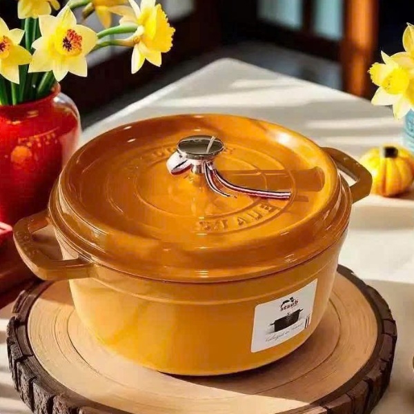 Nồi gang Staub Cocotte màu vàng mù tạt 24cm 3.7L (1102412)