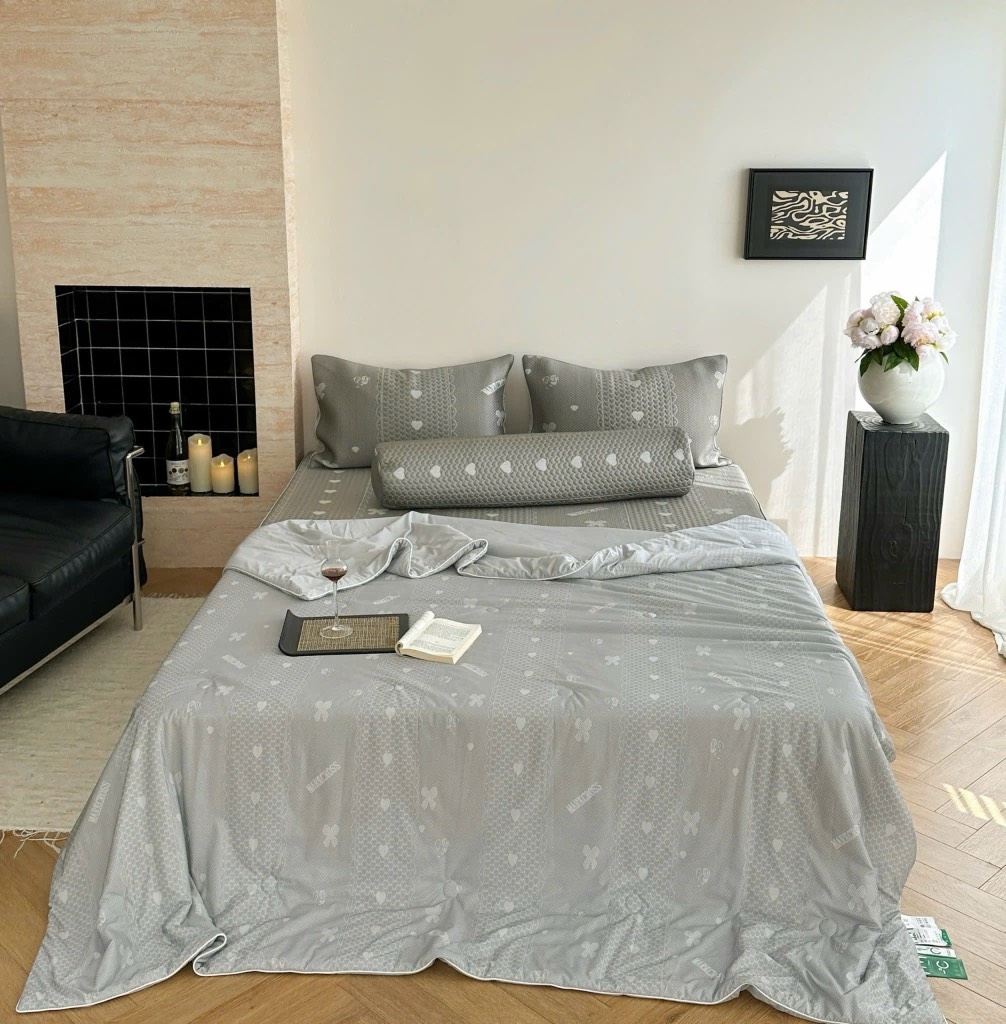 Chăn lạnh Mark Cross dòng My Heart màu ghi